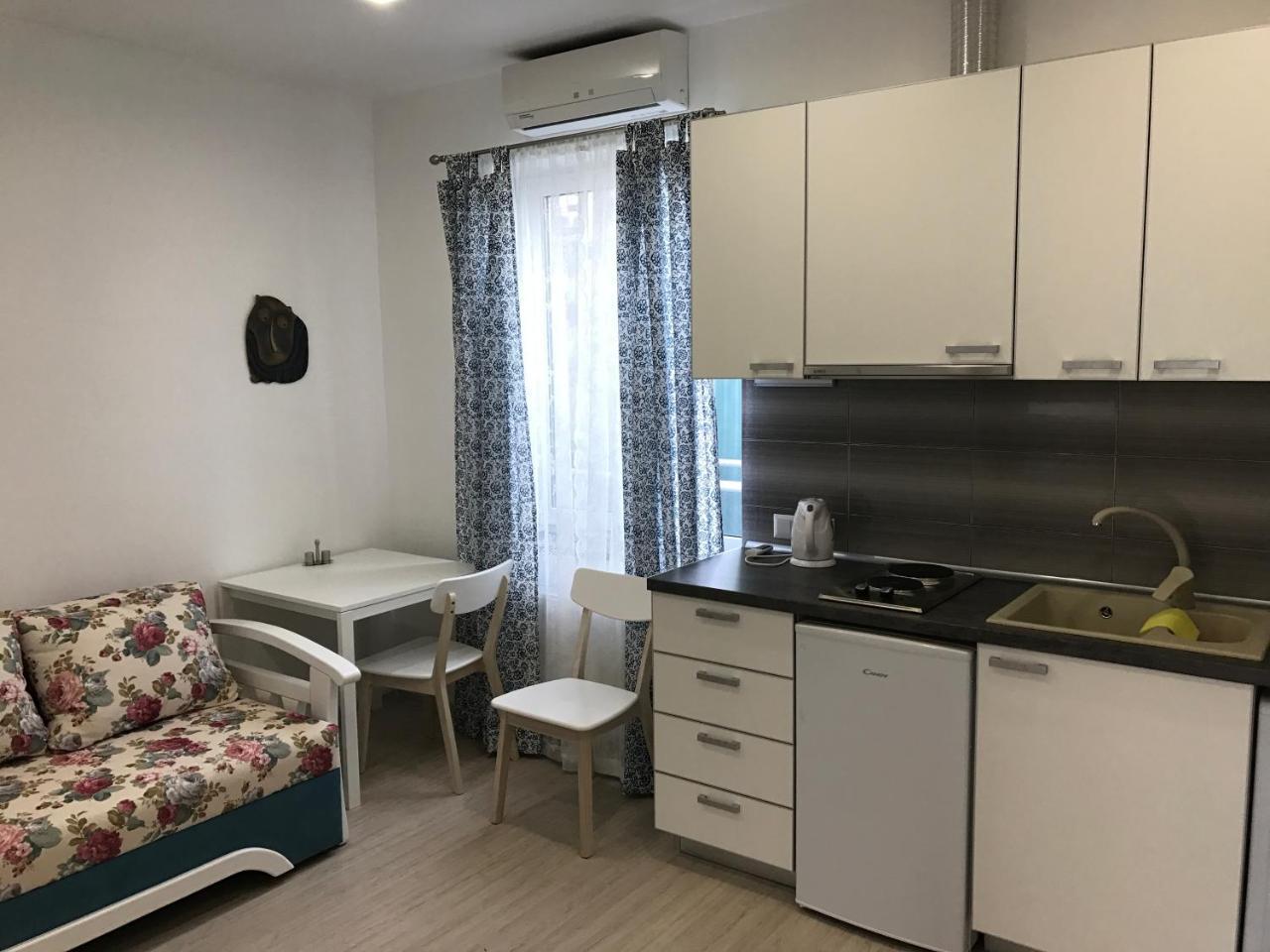 Apartment Zolotoy Bereg 5 Odesa Exterior photo